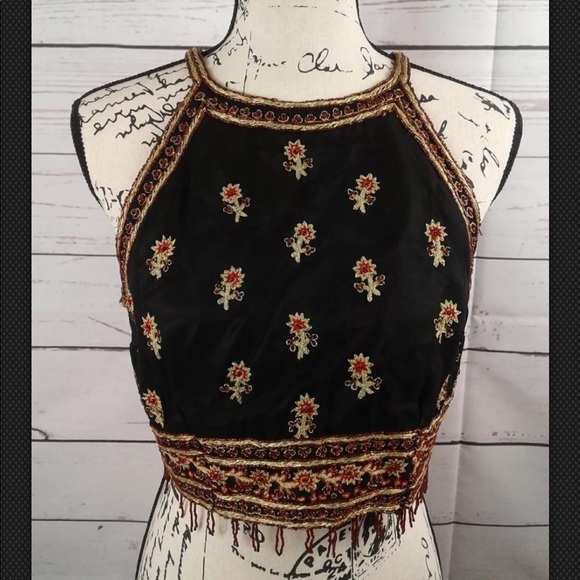 chaudry Tops - ⚡️5 for $25 Chaudry Medium Sleeve Beaded Crop-Top